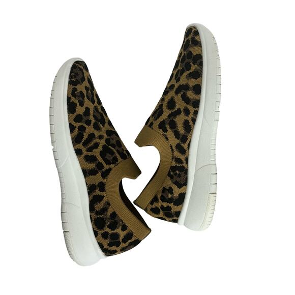 Blondo Karen Waterproof  Animal Print Slip-On Sneaker Size 6.5 Mediumkk - Picture 8 of 8